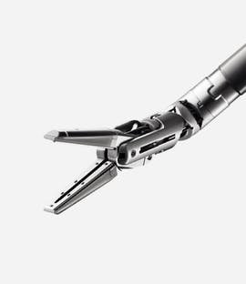 Da Vinci energy Vessel Sealer Extend, angled and open