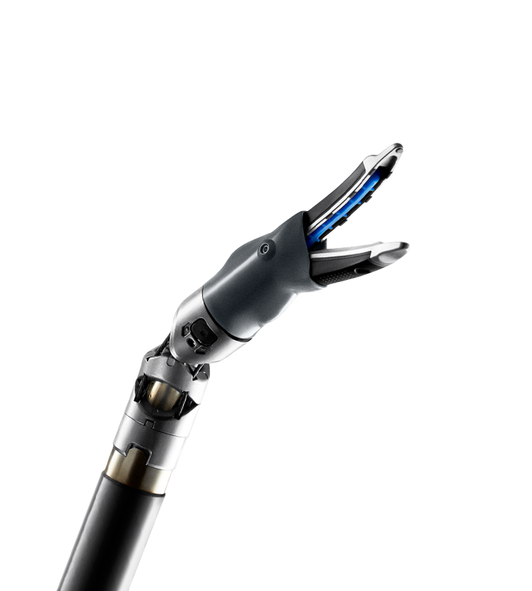 Da Vinci SynchroSeal with jaws open angled right