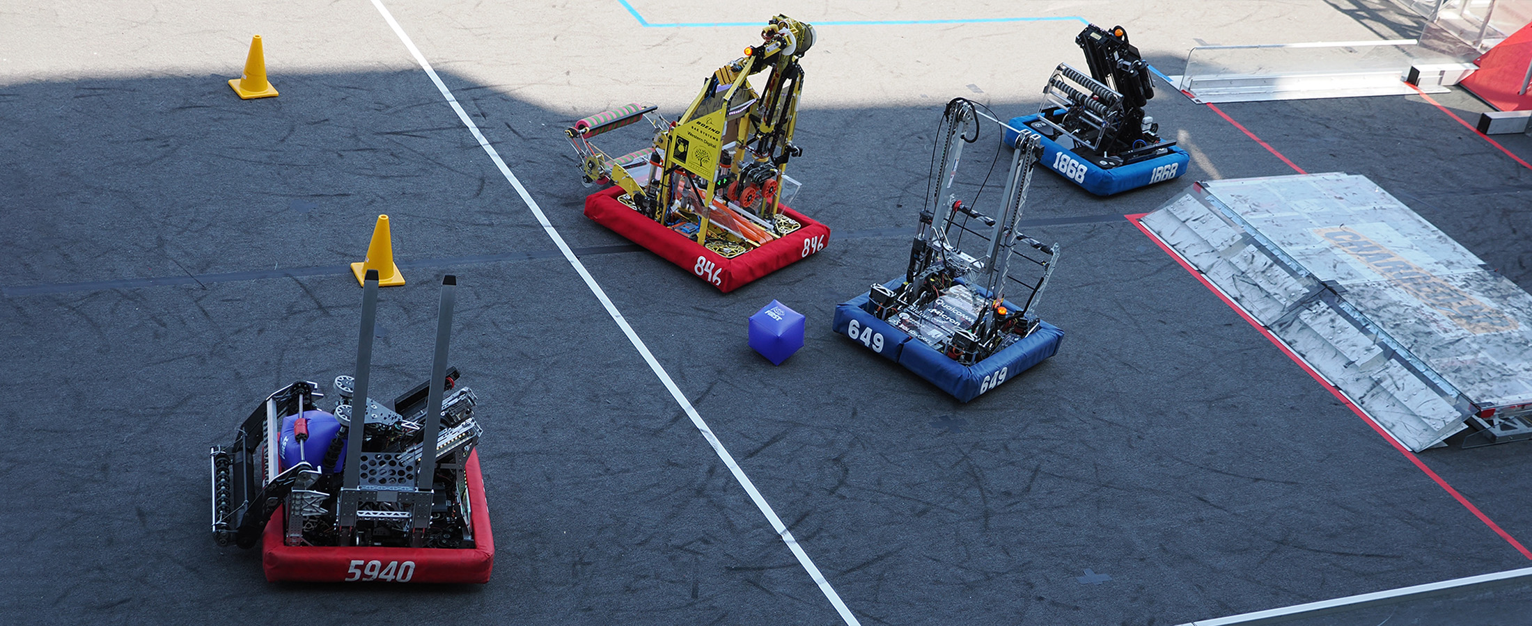 Robonanza event four robots in competition